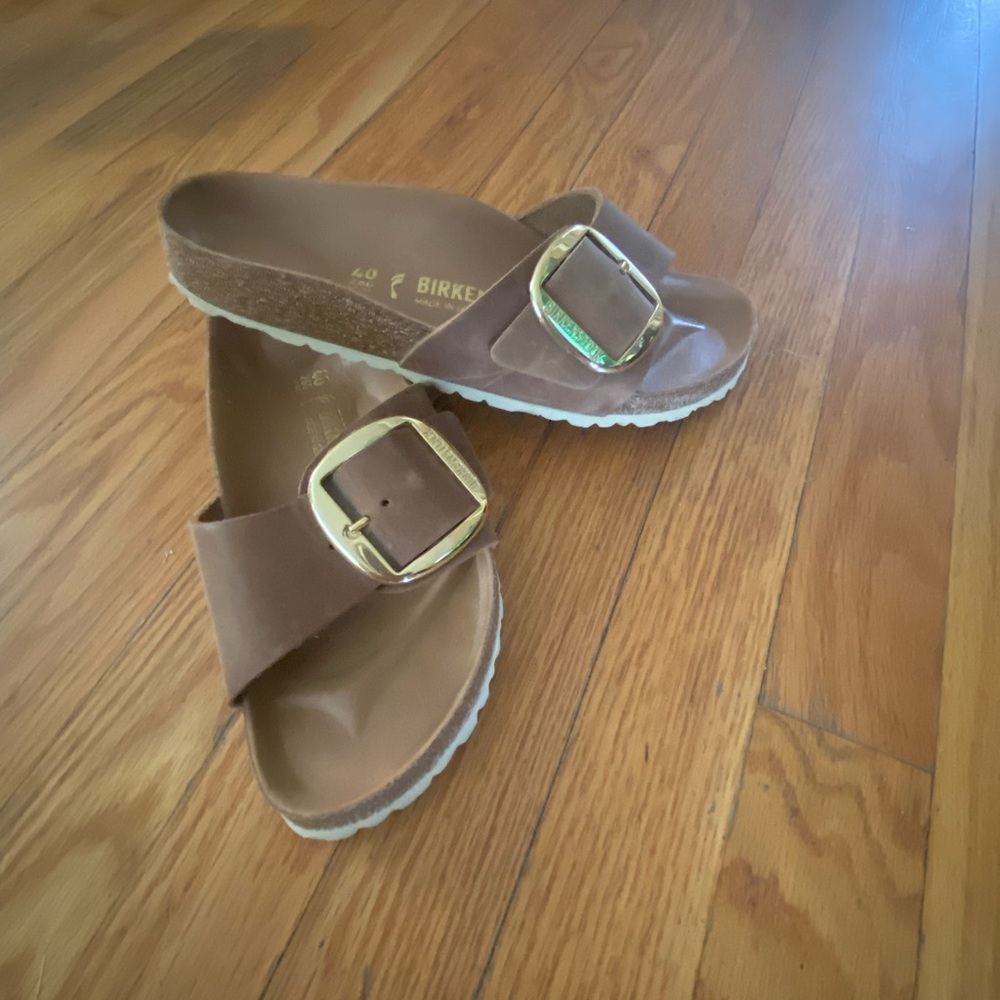 Birkenstock Tan Sandals with Gold Buckle